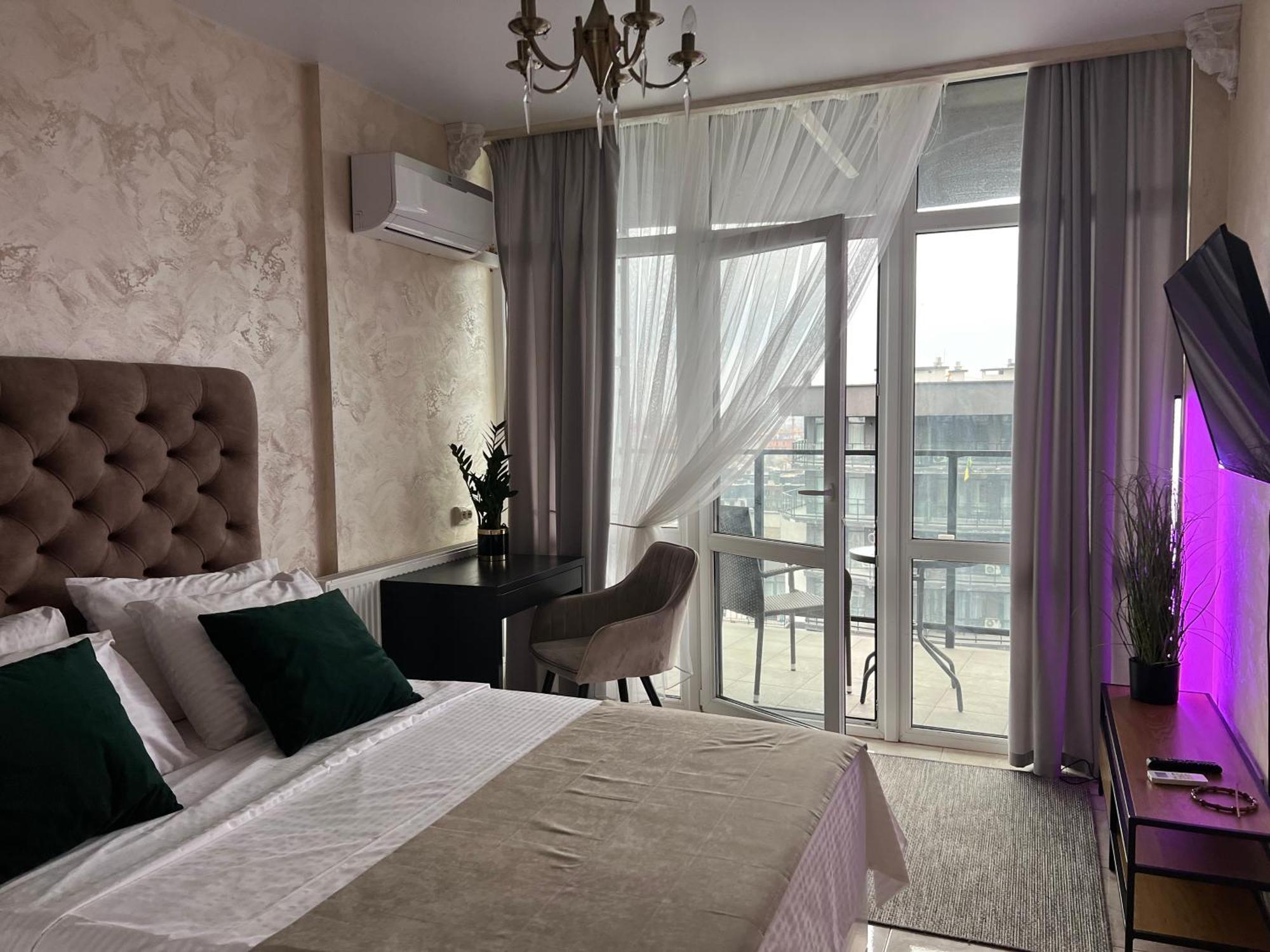 Apartments Vip Avalon Λβιβ Εξωτερικό φωτογραφία