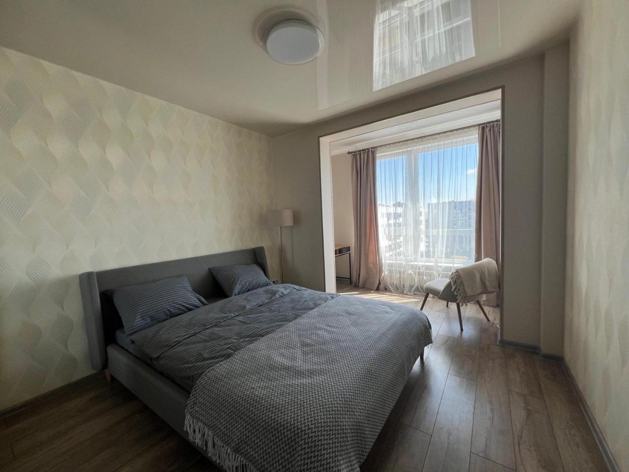 Apartments Vip Avalon Λβιβ Εξωτερικό φωτογραφία