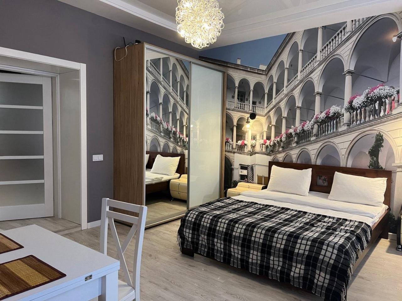 Apartments Vip Avalon Λβιβ Εξωτερικό φωτογραφία