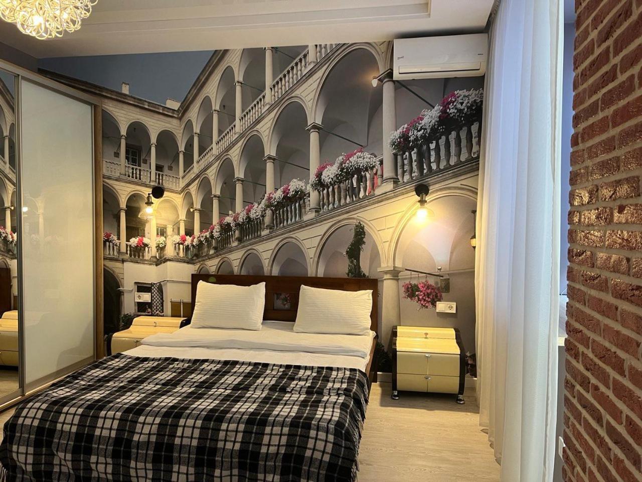 Apartments Vip Avalon Λβιβ Εξωτερικό φωτογραφία