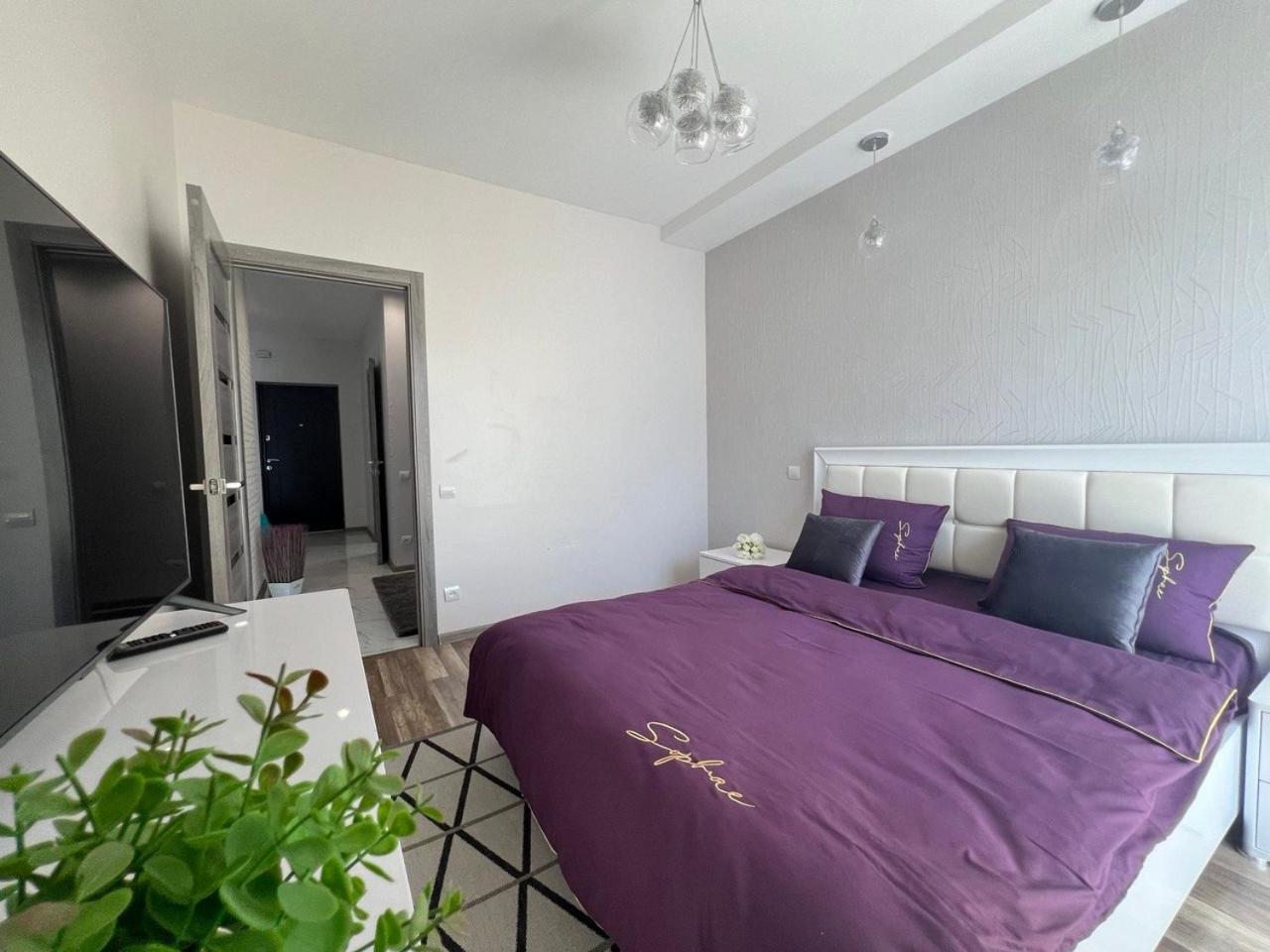 Apartments Vip Avalon Λβιβ Εξωτερικό φωτογραφία