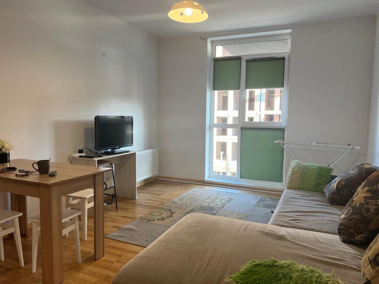 Apartments Vip Avalon Λβιβ Εξωτερικό φωτογραφία