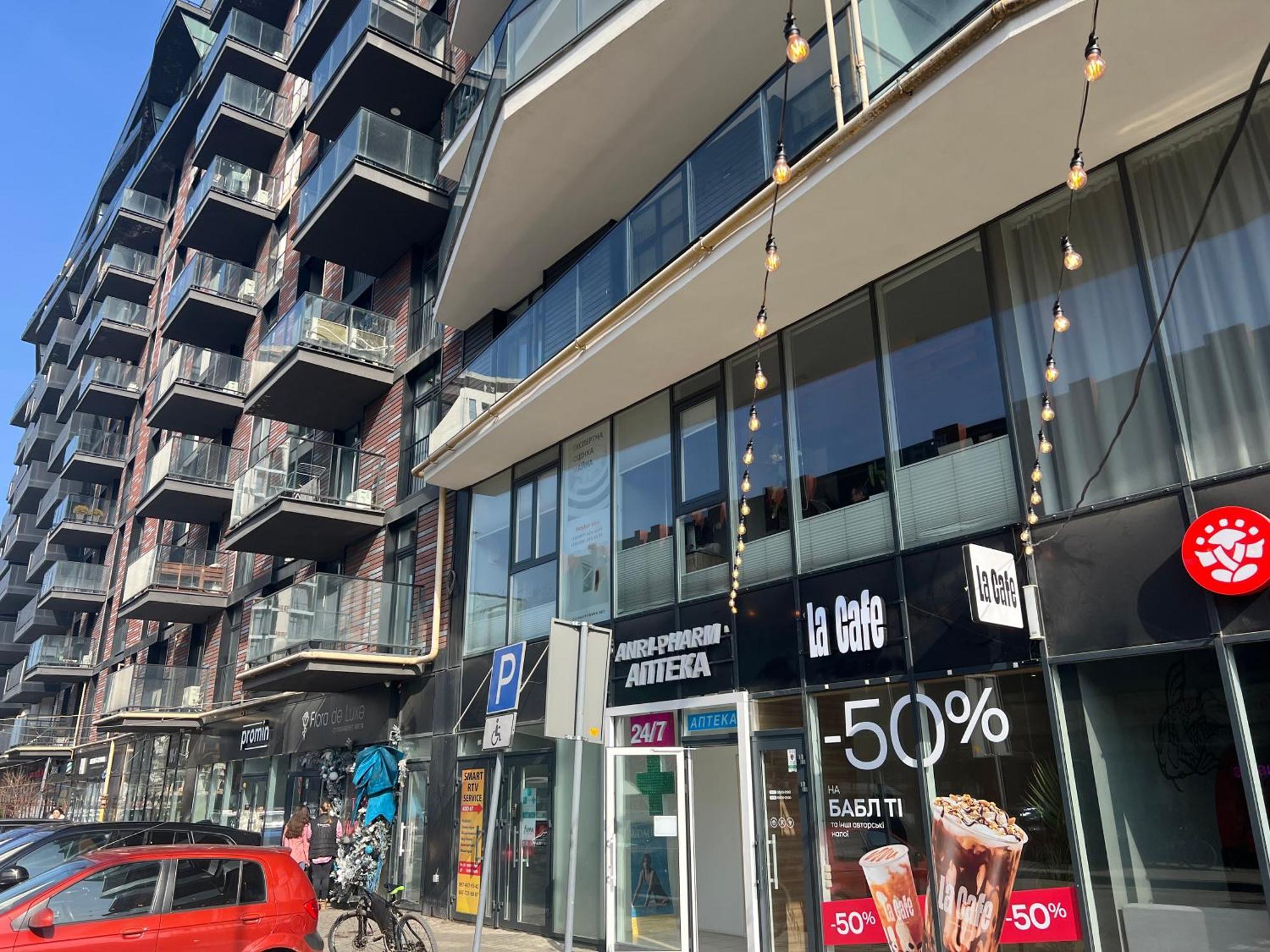 Apartments Vip Avalon Λβιβ Εξωτερικό φωτογραφία